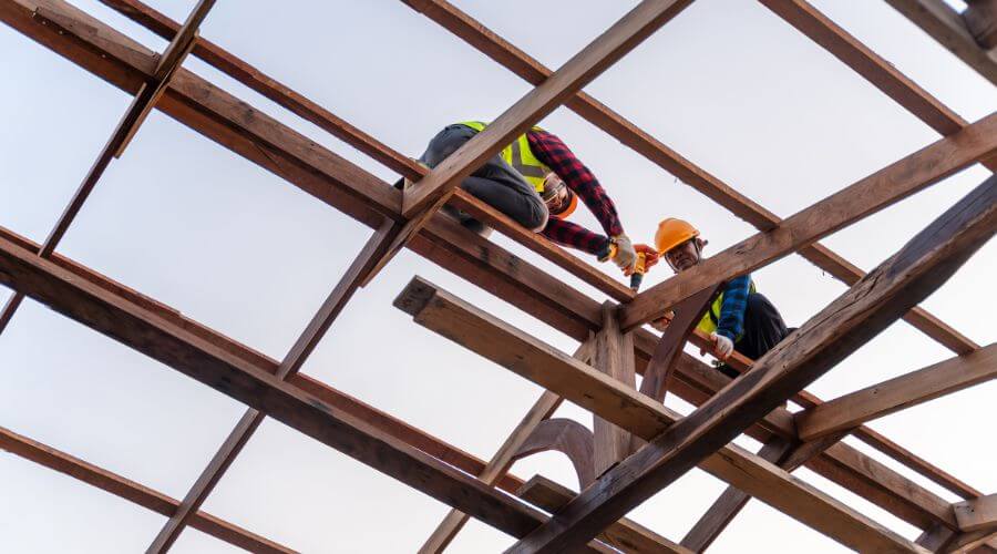 Professional gutter cleaning services in Burgoon, OH